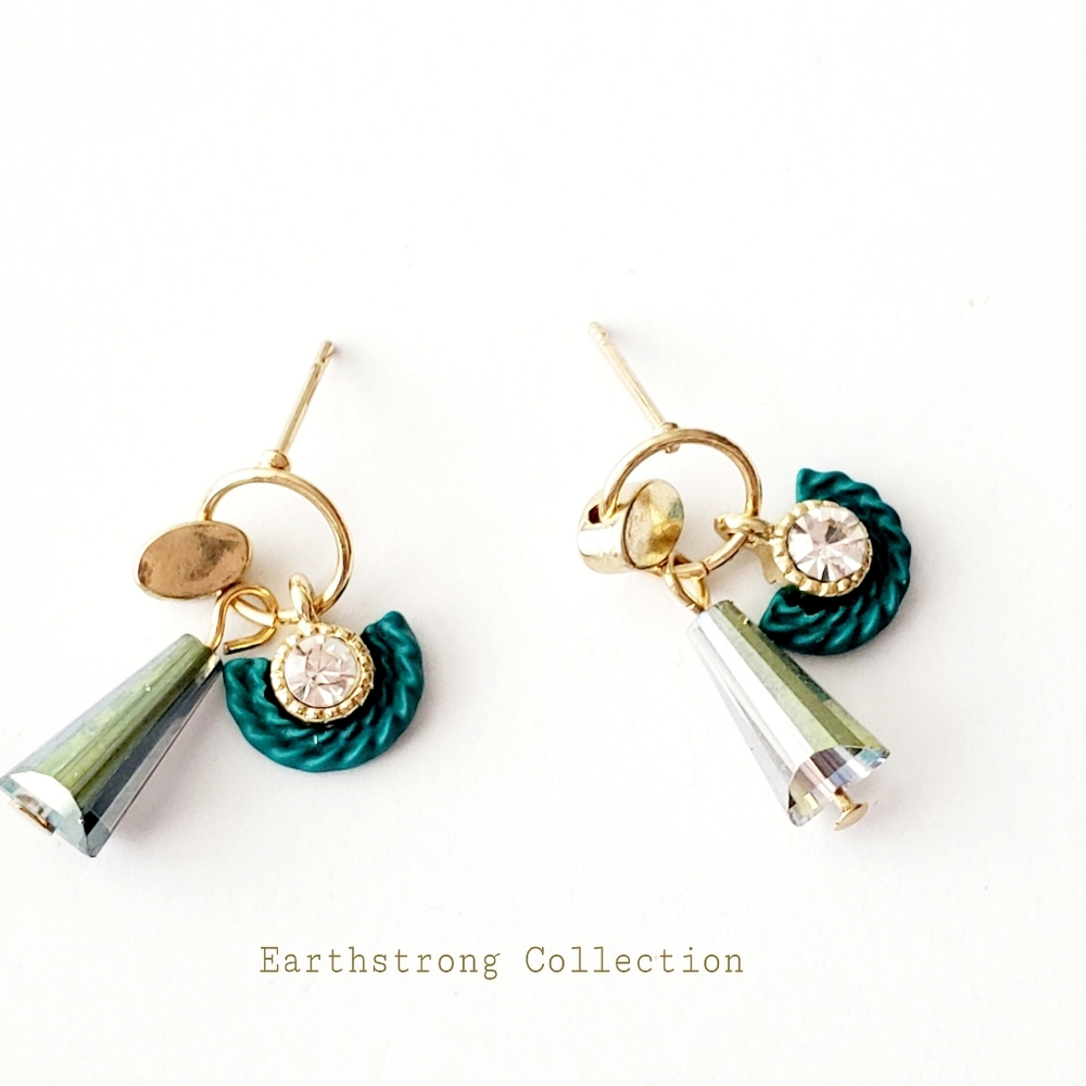 Delicate Earth Tone Dangling Earrings